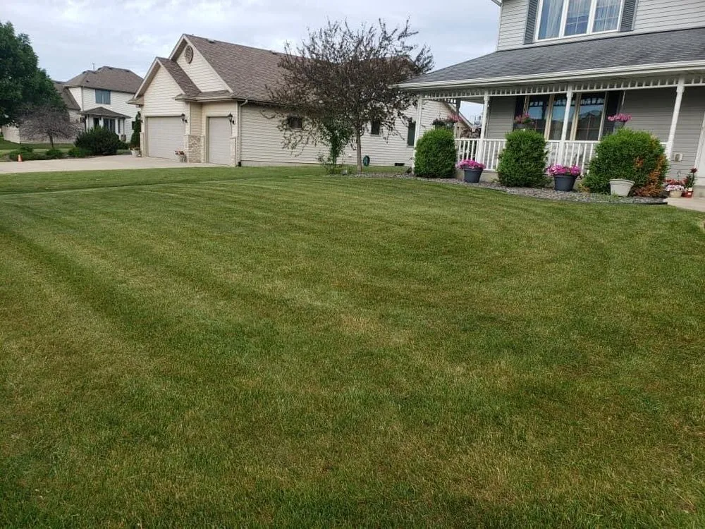 Local garden landscaping experts serving Racine, WI - Martin Sons Lawn