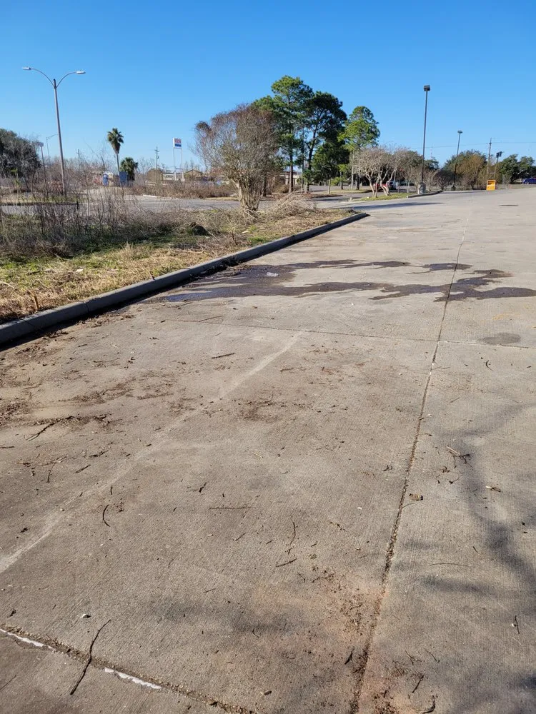 Local landscaping services in Metairie, LA - Martin Transports Waste Recovery