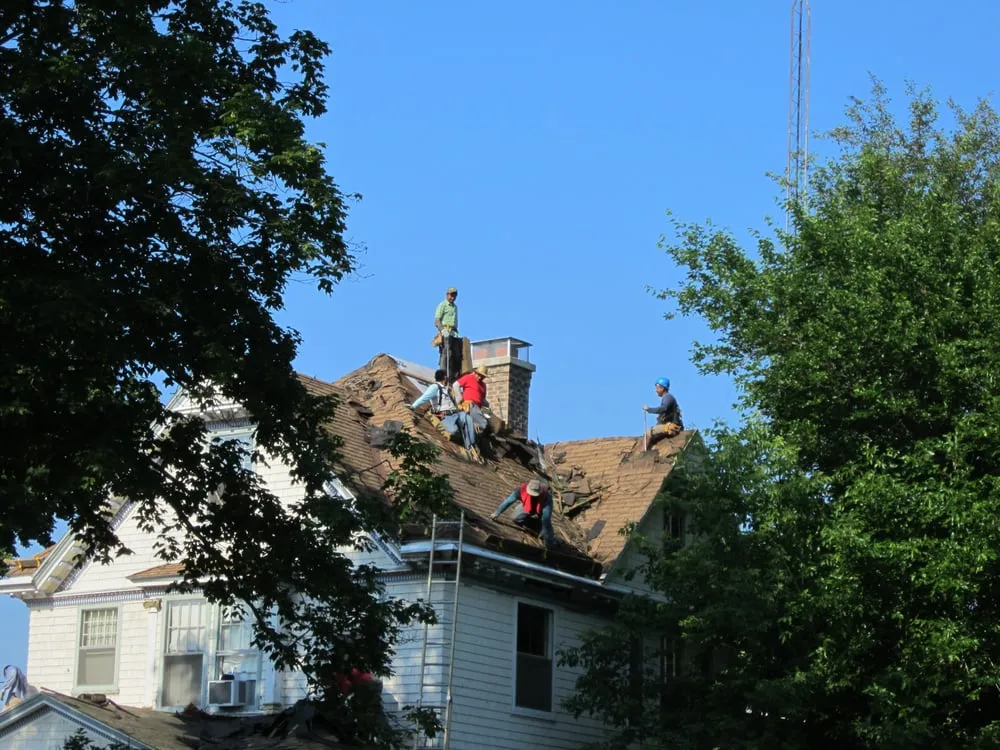 Local yard cleanup service in Hiawatha, IA - Martindale Pinnacle Construction