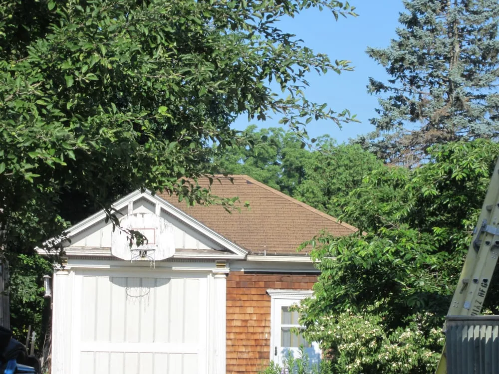 Top-rated outdoor landscaping in Hiawatha, IA by Martindale Pinnacle Construction