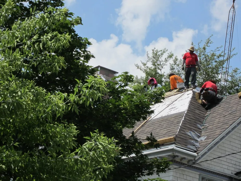 Trusted outdoor landscaping for beautiful yards across Hiawatha, IA - Martindale Pinnacle Construction