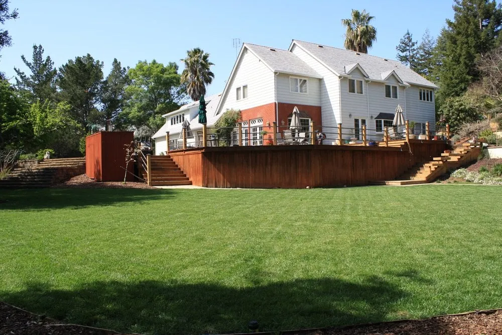 Expert landscape design in Los Altos, CA by Martinez & Smith Landscaping