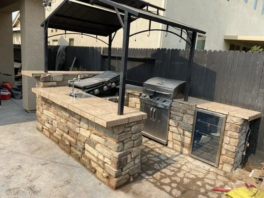 Martinez 217 Lawn Service & Custom Landscape Logo