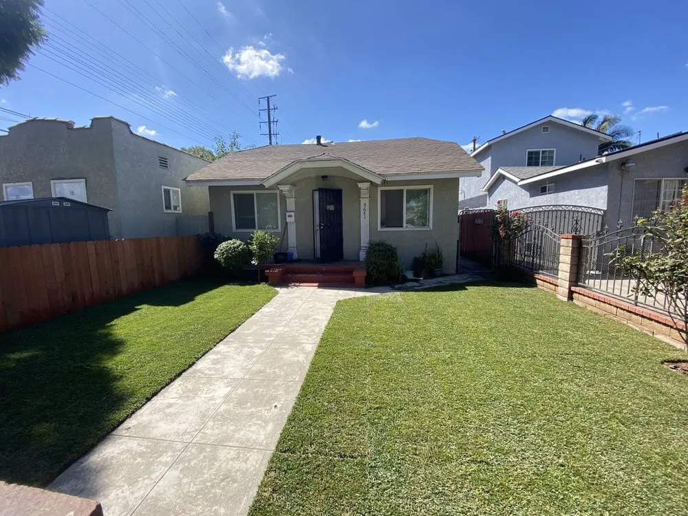 Expert residential landscaping experts serving Downey, CA - Martinez Always Green Landscape