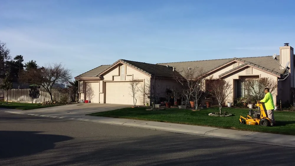 Reliable landscaping services for year-round maintenance across Sacramento, CA - Martinez Bros. Landscape