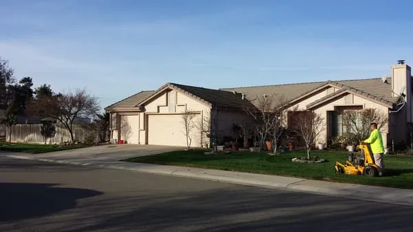 Martinez Bros. Landscape Logo