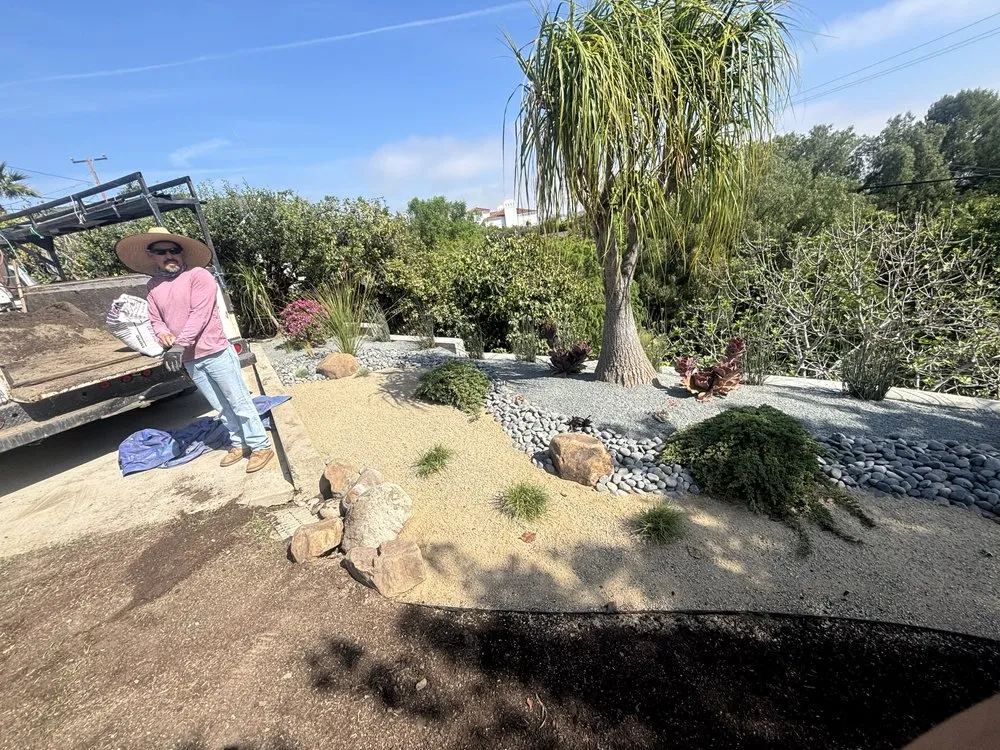 Custom yard maintenance in Carson, CA - Martinez Brothers