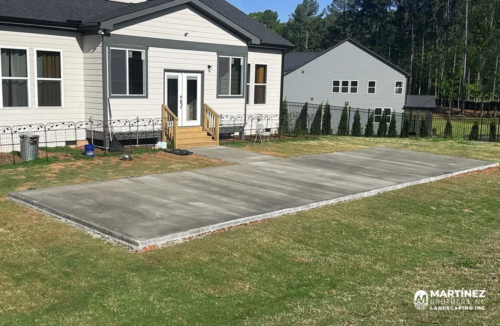 Expert yard cleanup service for beautiful yards across Durham, NC - Martinez Brothers NC Landscaping