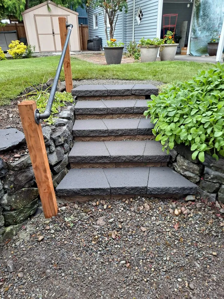 Local lawn mowing service experts serving Shelton, WA - Martinez Diaz Landscaping