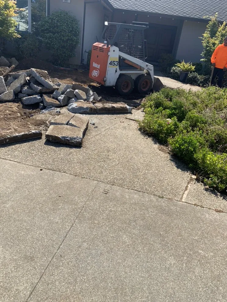 Reliable residential landscaping for beautiful yards in San Bruno, CA by Martinez Garden