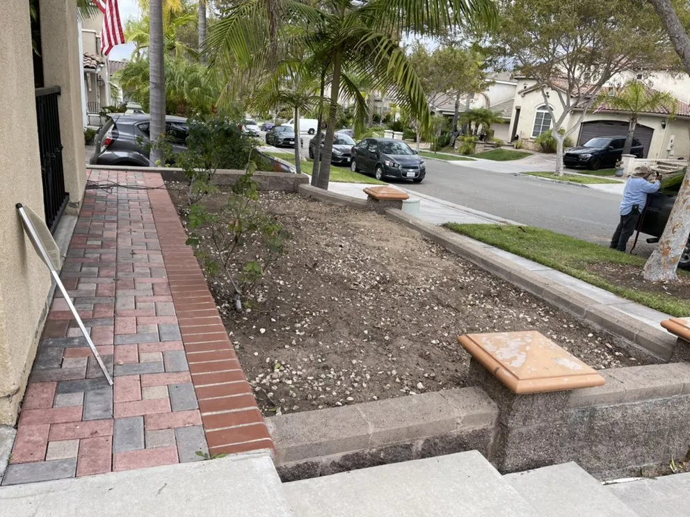 Local lawn care service in San Diego, CA by Martinez Gardening