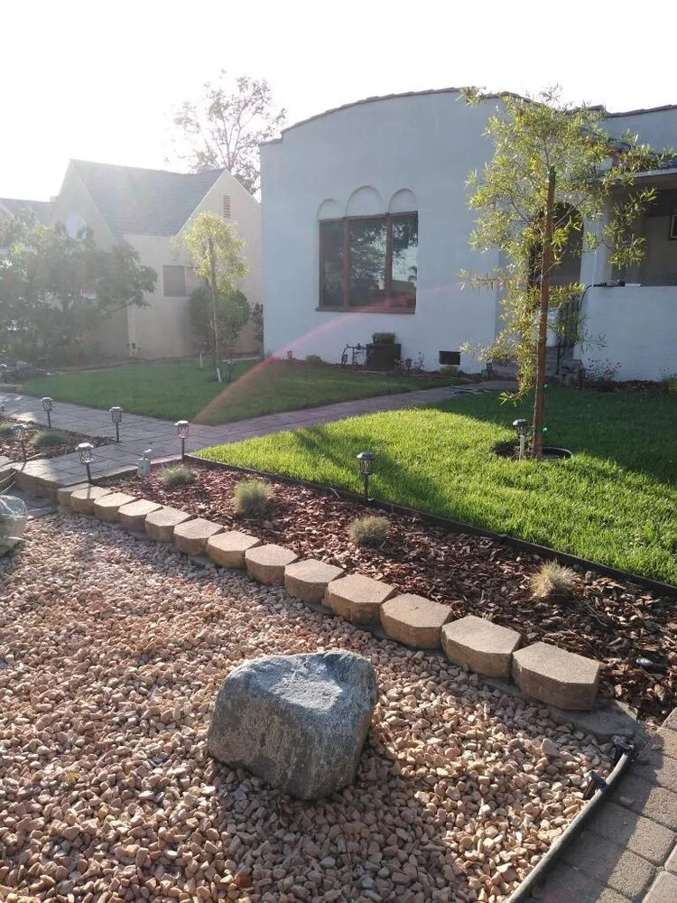 Custom lawn care service in Glendale, CA by Martinez Gardening Services