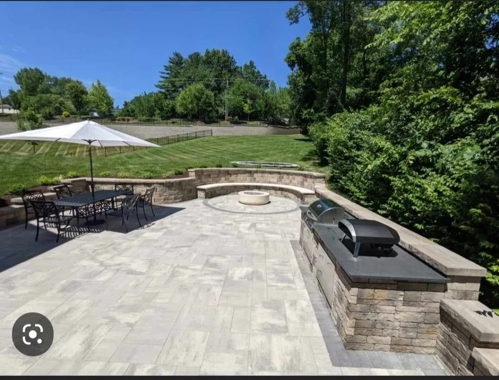 Reliable lawn mowing service in Westmont, IL by Martinez Green Life Landscaping