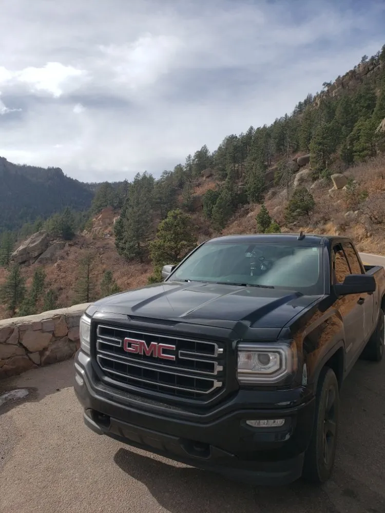 Trusted yard maintenance experts serving Frankfort, IN - Martinez Land Art Services