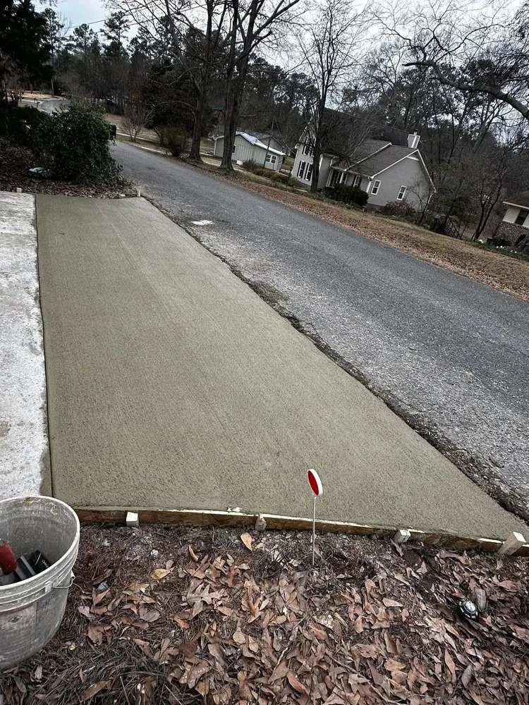 Reliable outdoor landscaping for residential properties across Clanton, AL - Martinez Landcare & Maintenance