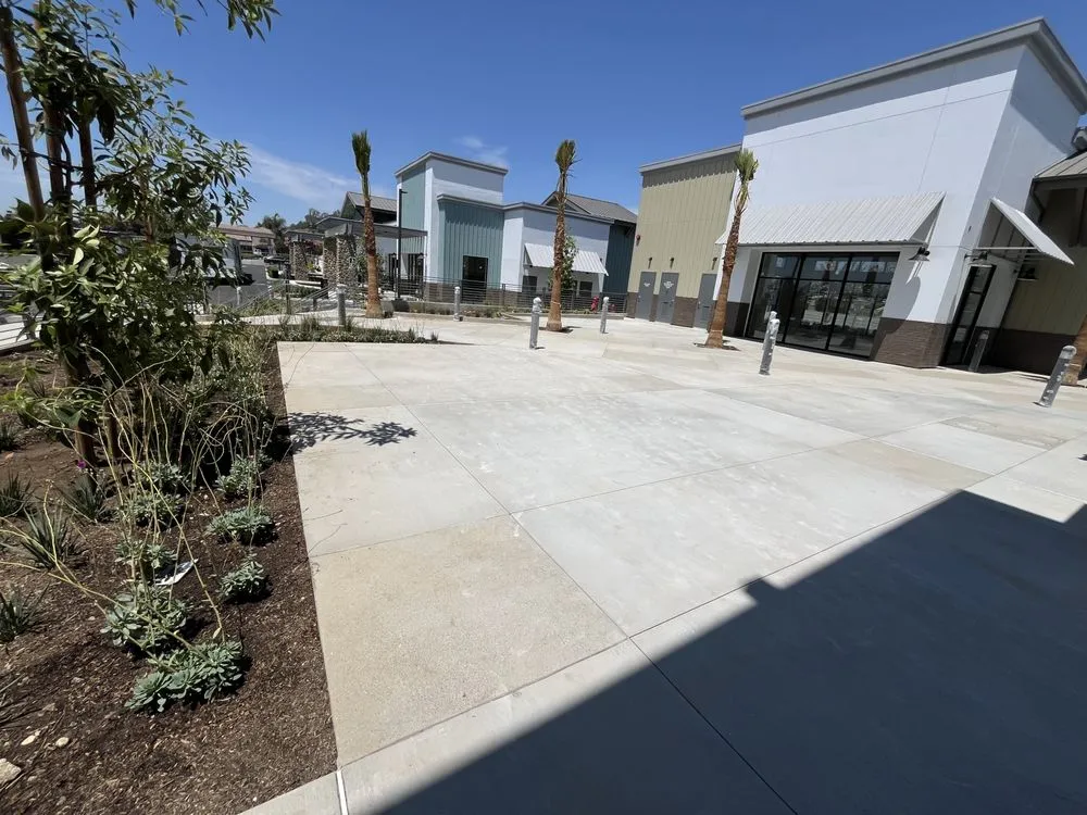 Reliable landscape installation in Desert Hot Springs, CA - Martinez landscape & hauling services