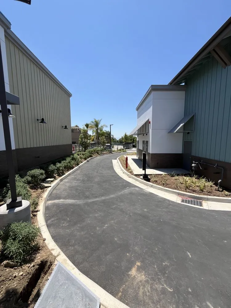 Local yard maintenance for residential properties across Desert Hot Springs, CA - Martinez landscape & hauling services