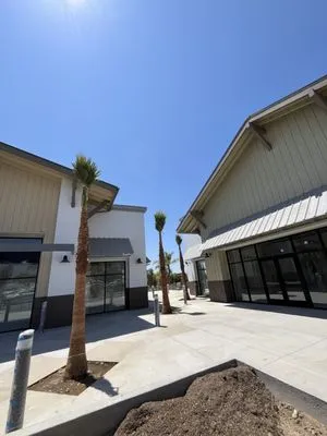 Martinez landscape & hauling services Logo