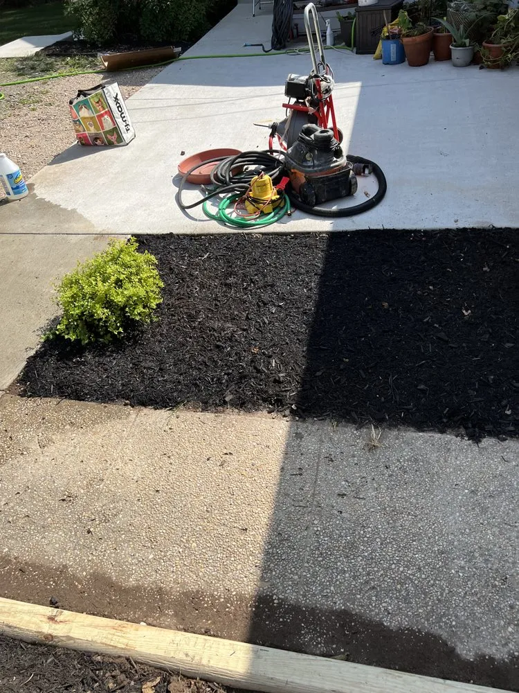 Custom lawn mowing service in North Brentwood, MD - Martinez Landscape Services
