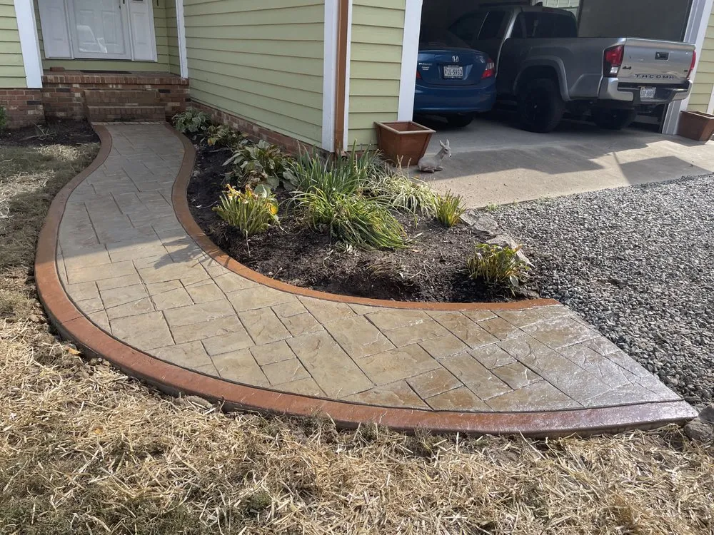 Reliable lawn mowing service experts serving Partlow, VA - Martinez Landscaping & Concrete