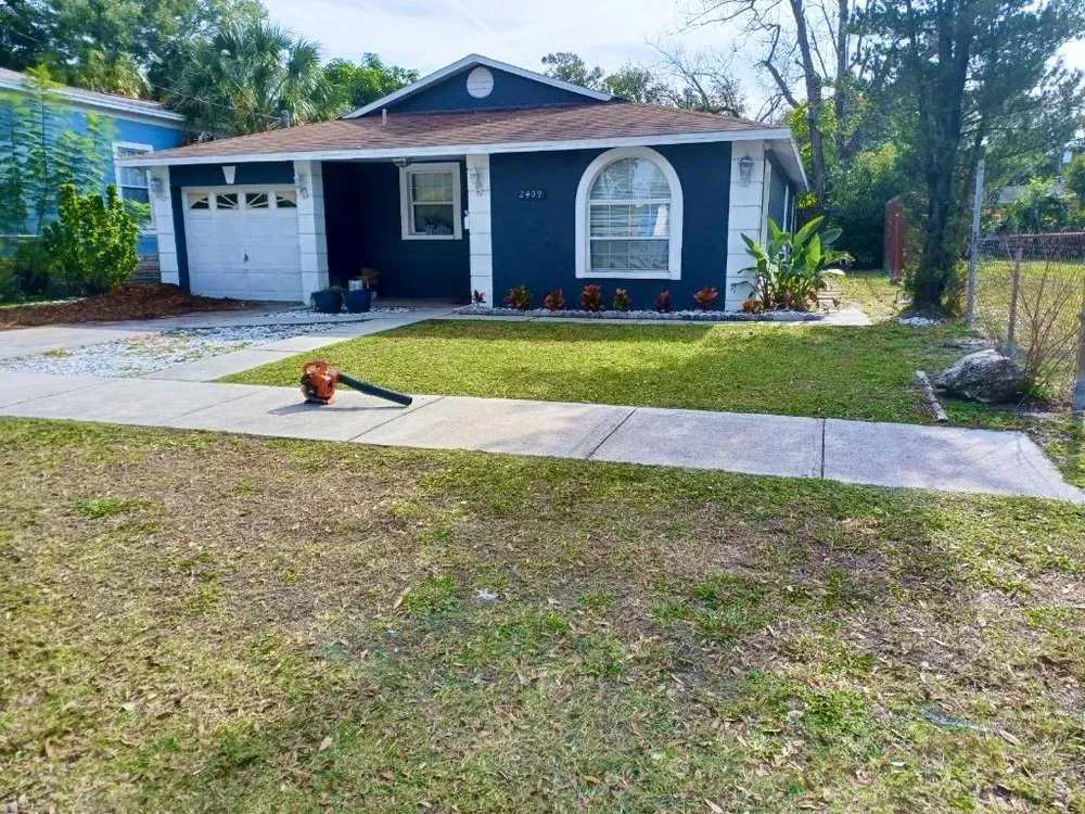 Reliable lawn mowing service experts serving Tampa Bay, FL - Martinez Landscaping & Lawn Care Services