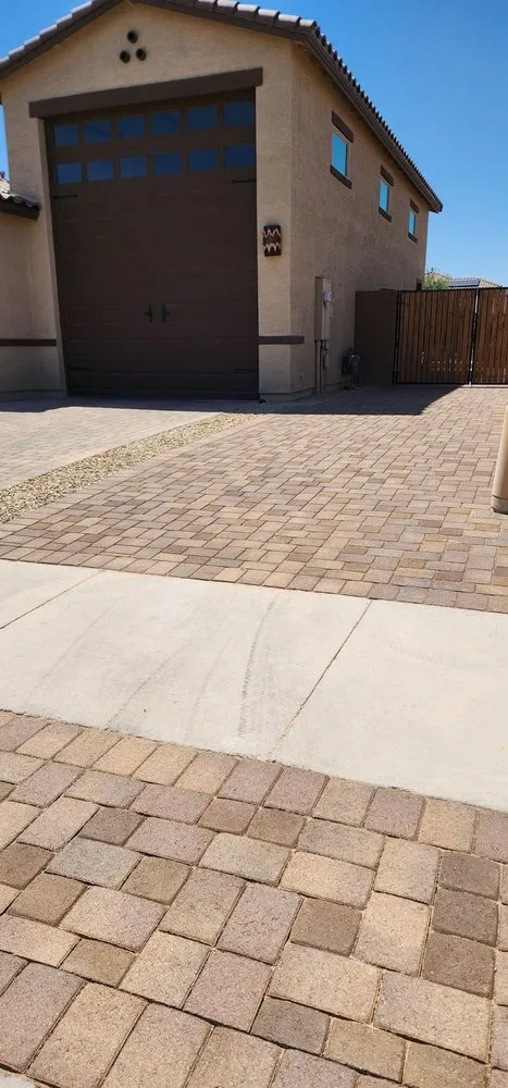 Trusted yard cleanup service for homes in Tonopah, AZ by Martinez Landscaping & More
