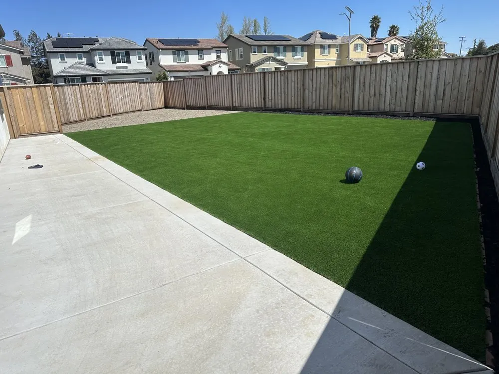 Custom landscaping services experts serving Pittsburg, CA - Martinez Landscaping & Tree Service