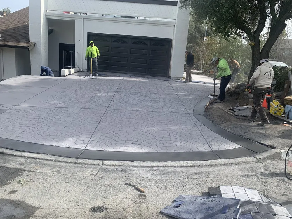 Reliable yard cleanup service in Pittsburg, CA by Martinez Landscaping & Tree Service