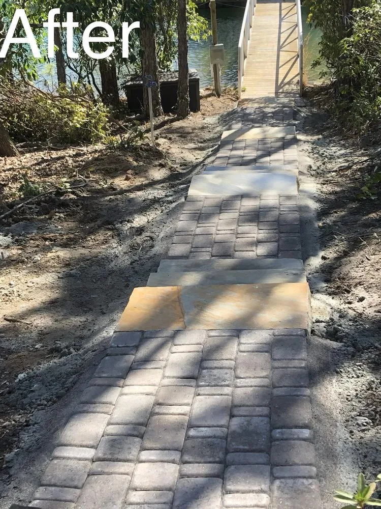 Trusted residential landscaping for homes in Summerville, SC by Martinez Landscaping and Pine Straw Service