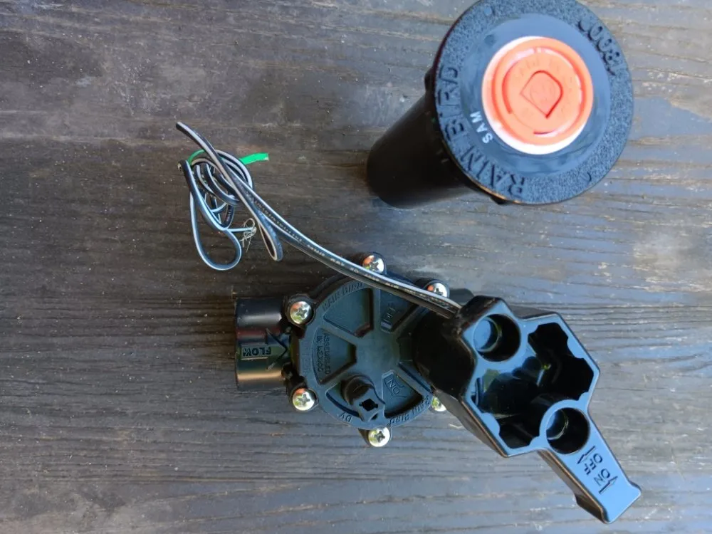 Expert lawn mowing service for year-round maintenance in Round Rock, TX by Martinez Landscaping And Sprinklers System