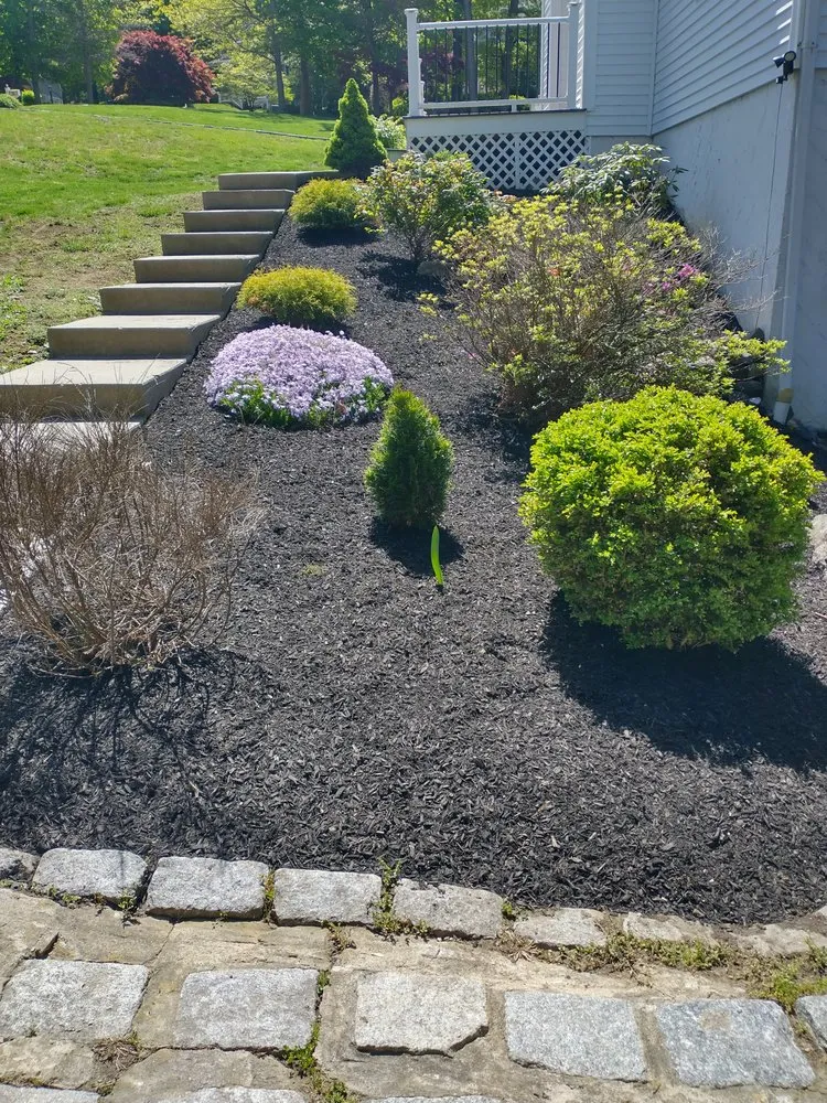 Reliable garden landscaping for homes across Brewster, NY - Martinez Landscaping