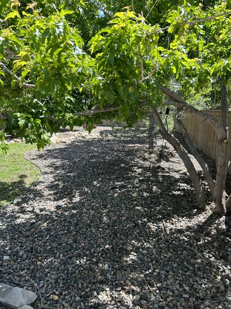 Top-rated outdoor landscaping with custom design in Columbus, OH by Martinez Landscaping