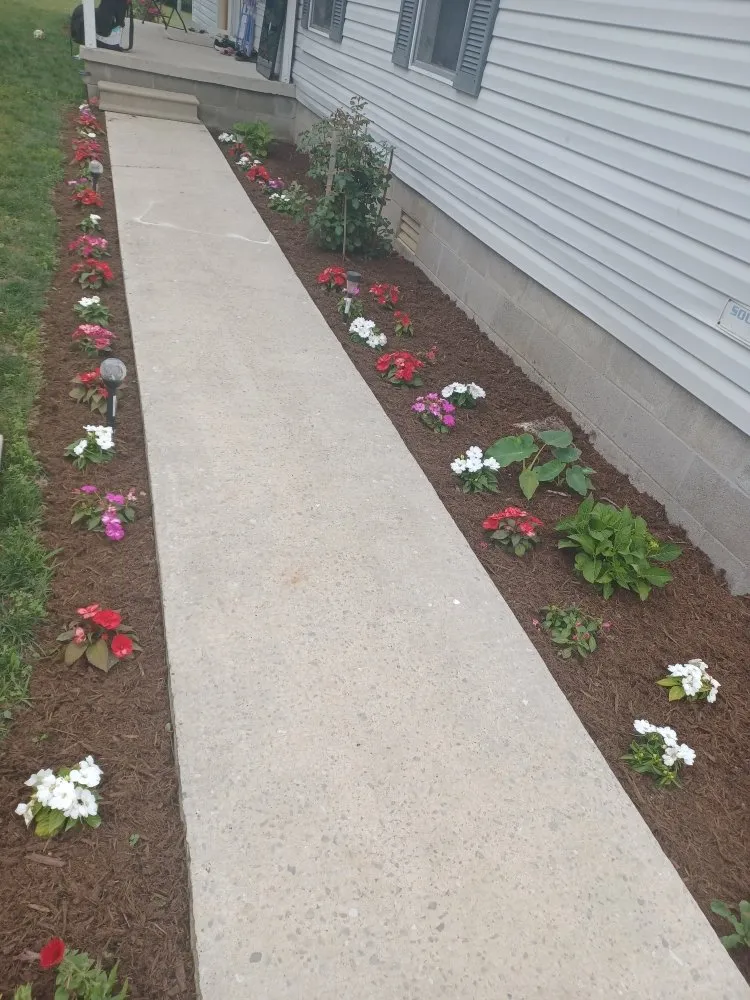 Reliable garden landscaping experts serving Cookeville, TN - Martinez landscaping