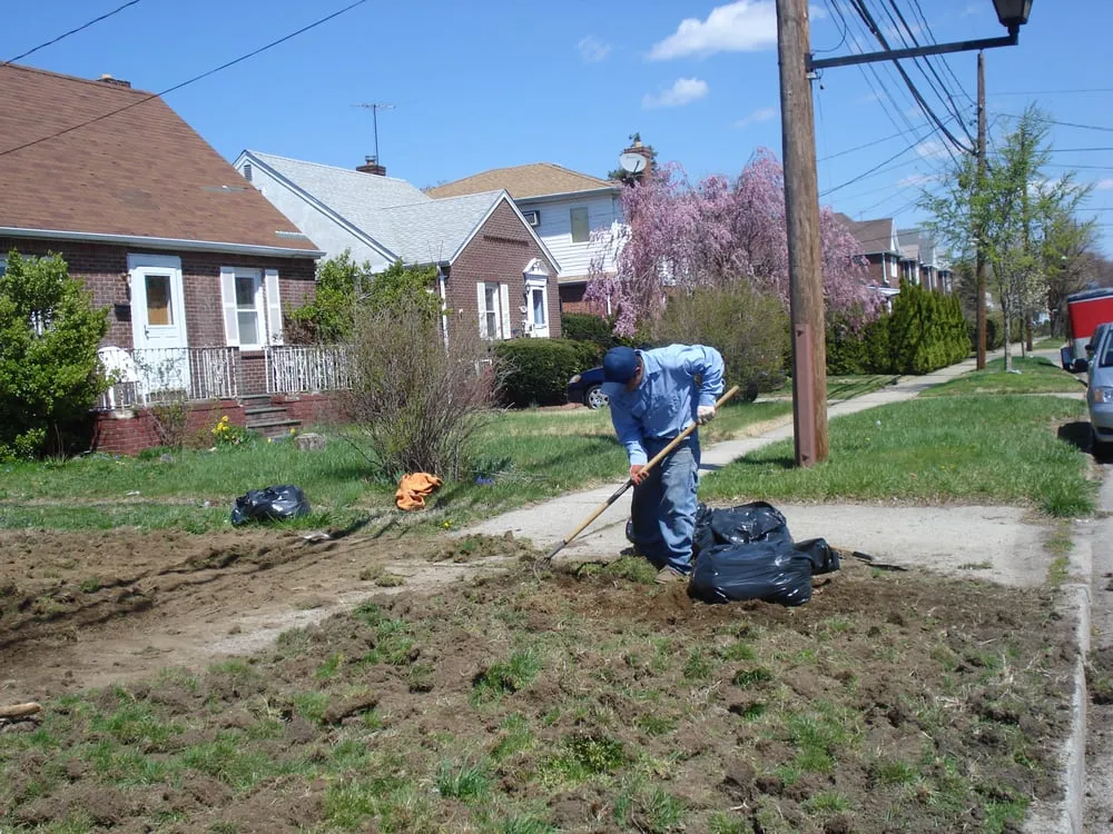 Expert residential landscaping experts serving Jamaica, NY - Martinez Landscaping