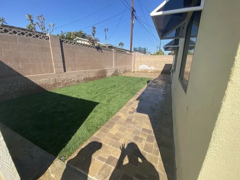 Reliable yard cleanup service with custom design in Lawndale, CA by Martinez Landscaping