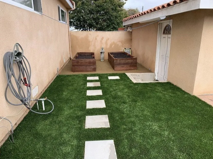 Reliable residential landscaping experts serving Lawndale, CA - Martinez Landscaping