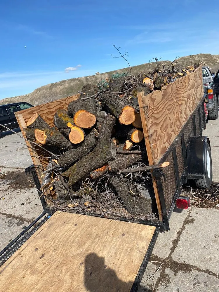 Custom lawn care service near you in Provo, UT by Martinez Landscaping