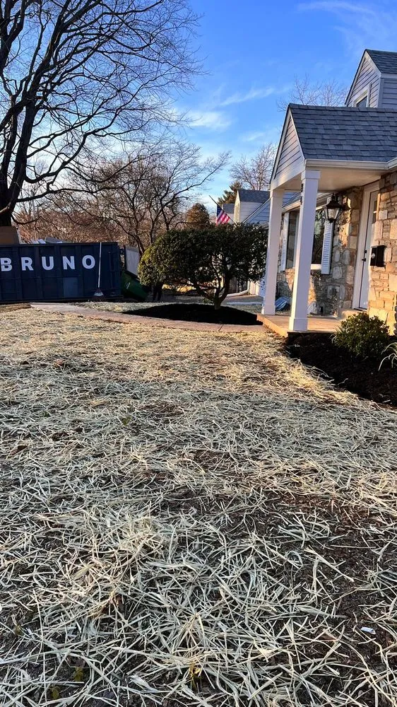 Custom lawn care service experts serving Warrington, PA - Martinez Landscaping Services