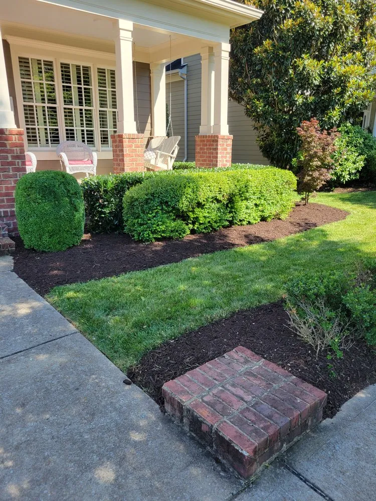 Local residential landscaping experts serving Tullahoma, TN - Martinez Landscaping