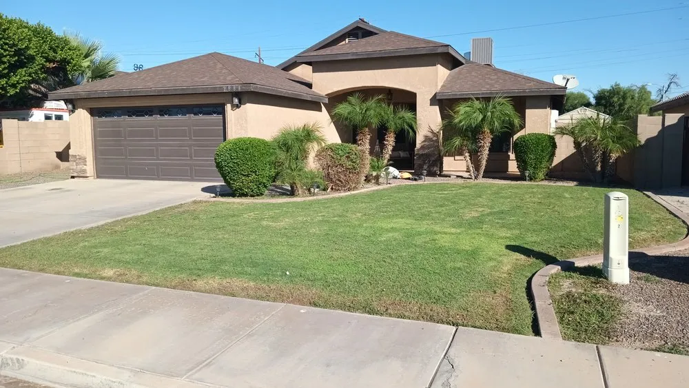 Expert lawn care service for year-round maintenance across Yuma, AZ - Martinez Landscaping