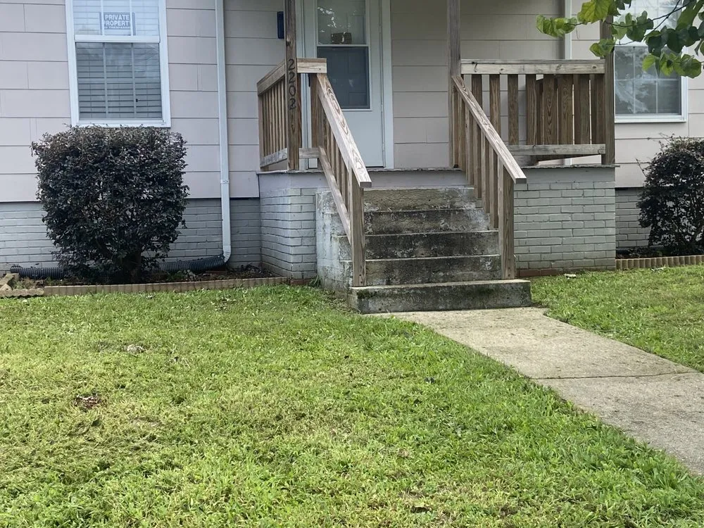 Affordable lawn mowing service near you across Mount Ulla, NC - Martinez Lawn Care