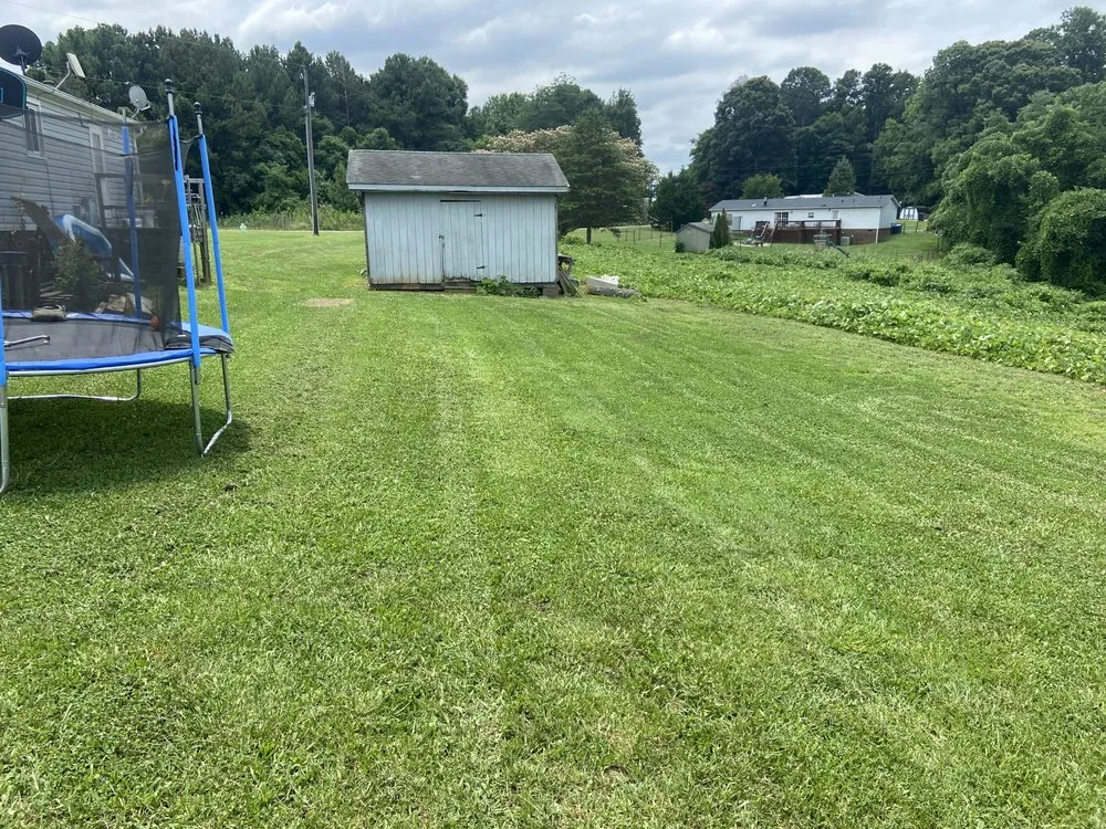 Custom landscaping services experts serving Mount Ulla, NC - Martinez Lawn Care