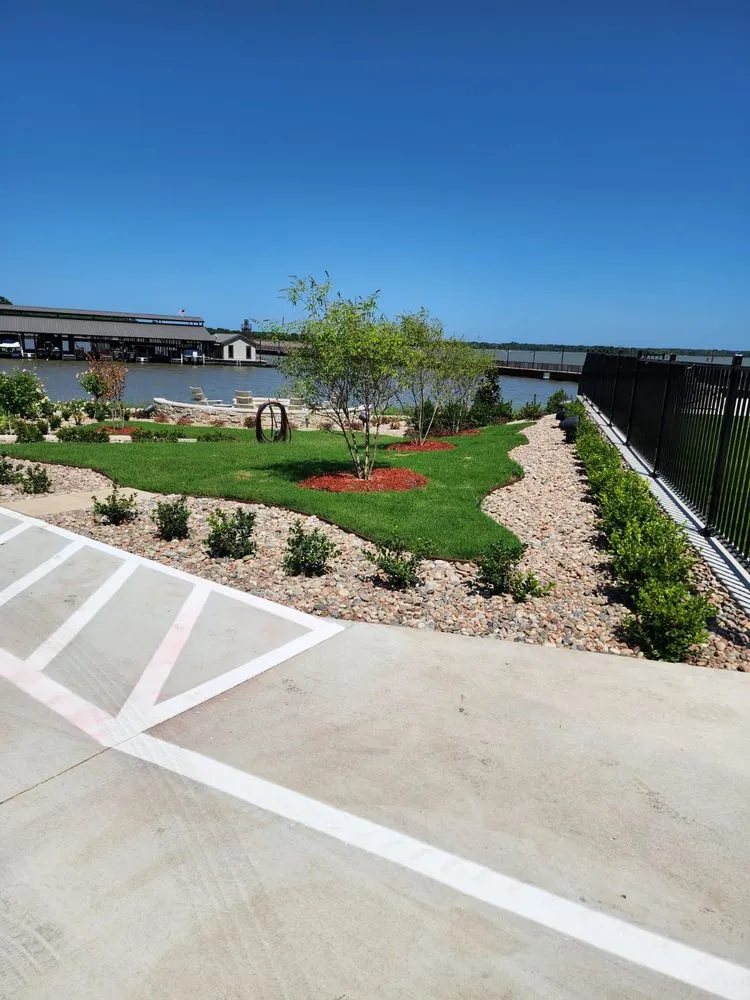 Top-rated outdoor landscaping for year-round maintenance in Edgewood, TX by Martinez Lawn Services