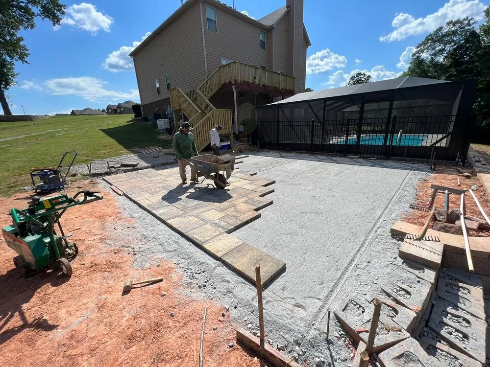 Reliable landscaping services for residential properties in Sunny Side, GA by Martinez Lawn Services
