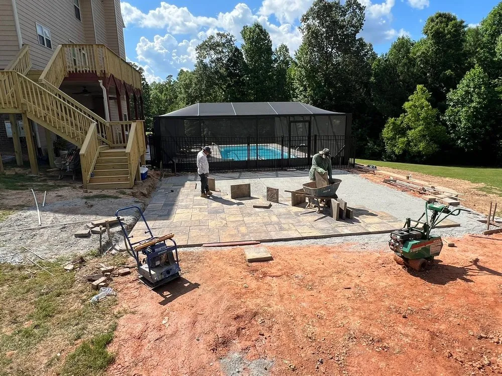 Expert lawn care service in Sunny Side, GA by Martinez Lawn Services