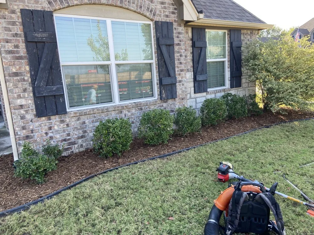 Top-rated yard maintenance with custom design across Tulsa, OK - Martinez Lawnscape