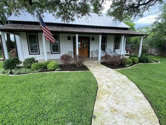 Professional lawn mowing service near you in Fredericksburg, TX by Martinez Outdoor Services