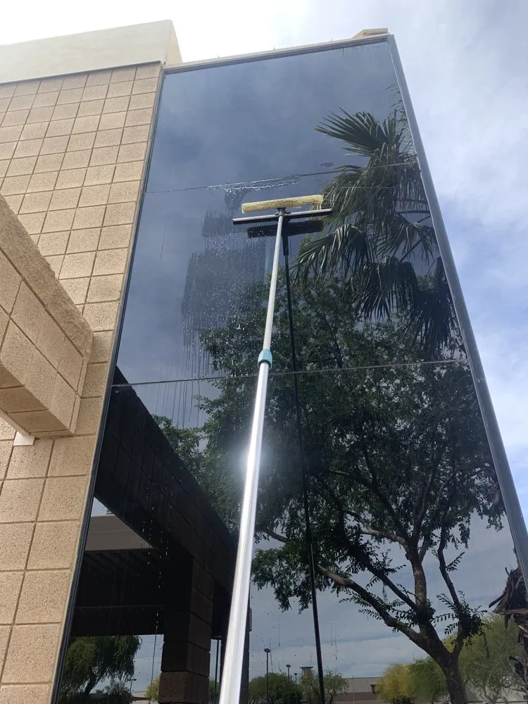 Expert garden landscaping for year-round maintenance in Phoenix, AZ by Martinez Professional Window Cleaning