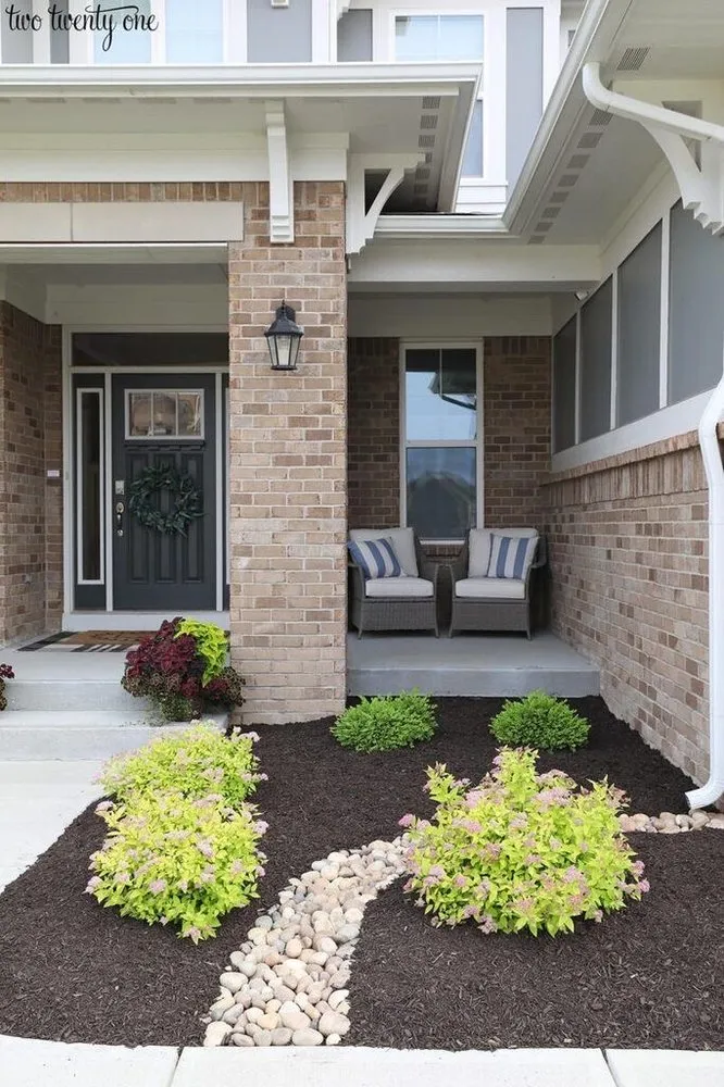 Affordable yard maintenance in Fontana, CA - Martinez Services