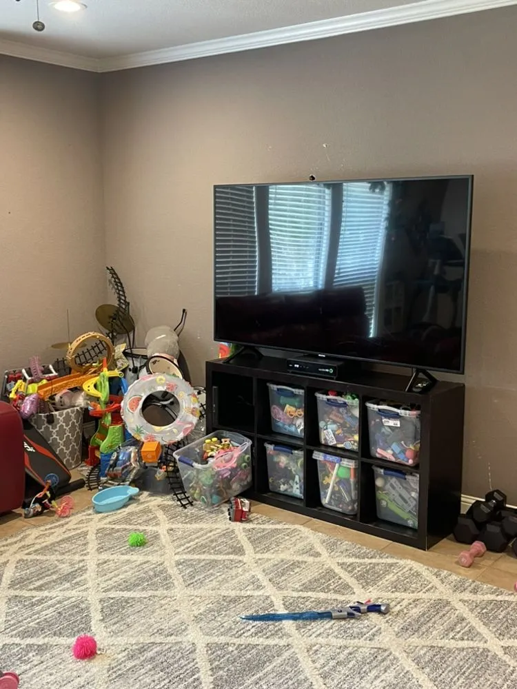 Professional lawn mowing service experts serving Terrell, TX - Martinez services